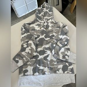 Grey camp hoodie